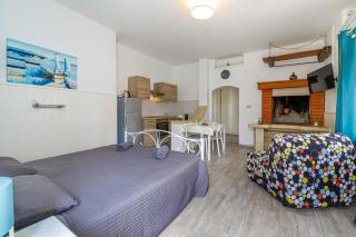 Cuvi Beach Apartments - Rovinj - 1
