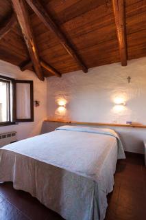 VILLA CON MAGNIFICO TERRAZZO IUN P6868 - 1