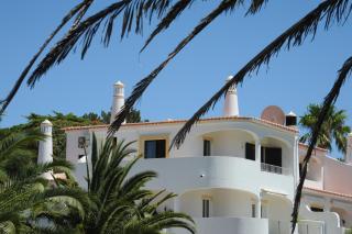 Renovated Vale do Milho Golf Apartment with sea view - Carvoeiro - 0