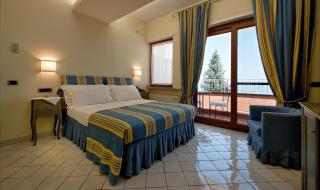 Villa Poseidon -Boutique Hotel- - Salerno - 7