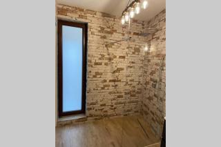 Newly renovated 2 rooms apartment downtown Nitra - 4