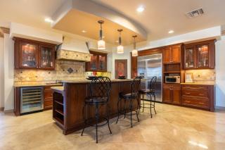 329 Oak Ave - 4