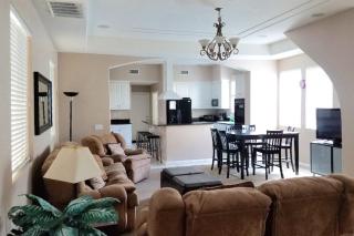 668 N Cleveland St - 4