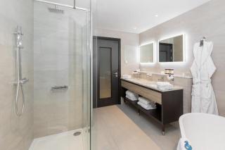 Grand Central Hotel Belfast - Belfast - 6
