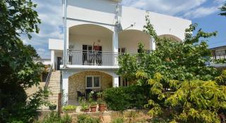 Apartments Tina - Novi Vinodolski - 0