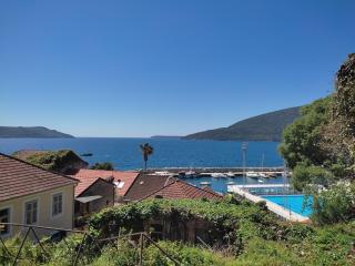 Apartment Valeriana - Herceg-Novi - 0
