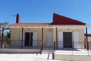 JENNY'S HOLIDAY HOUSE - 1