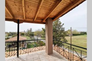 The Βeach - Family House - Amaliada - 0