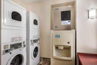 Quality Inn Overland Park Kansas City - 7