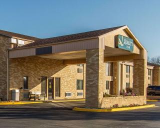 Quality Inn Burlington near Hwy 34 - Burlington - 7