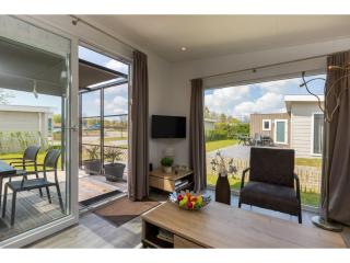 Holiday home in Heinkenszand - heinkenszand - 3