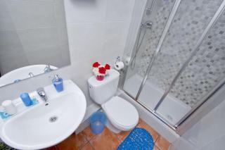 Barcelona City Rooms Hostal - 8