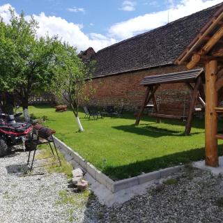 Casa din Barcut - 9