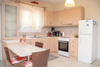 Relaxing Holidays in Nea Irakleitsa - 1