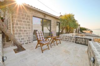 Leut Stone Residence - Tivat - 4