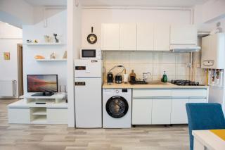 Elegance Apartment Summerland - Mamaia - 2