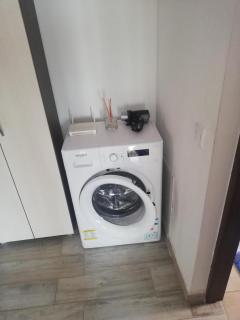 Ella Doo Apartament - 15 min de Palas - Hlincea - 1