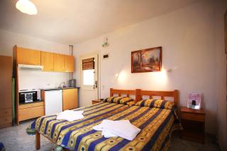 Alexandros Rooms & Studios - Skopelos - 1