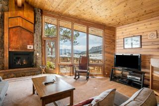 Stutzhaven In The Mountains Home - 3