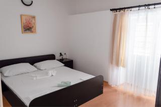 Apartments Ivica - Beachfront - Drvenik - 5