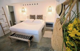 Saffron Boutique - 6