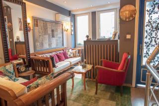 La Petite Maison Hotel - 1