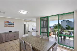 Headland Gardens Holiday Apartments - Alexandra Headland - 2