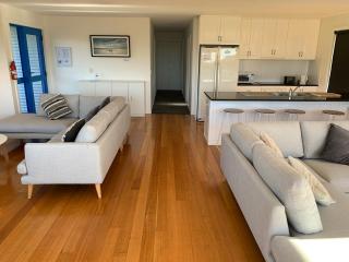 Blue Gum Retreat - 3