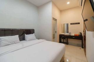 RedDoorz at Seindo Hotel Medan - Sunggal - 9