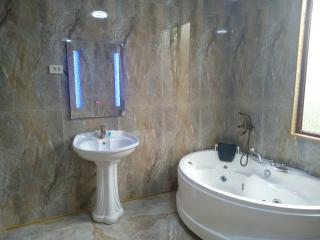 Hotel Royal - 1
