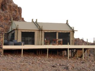 Elegant Desert Camp - 2