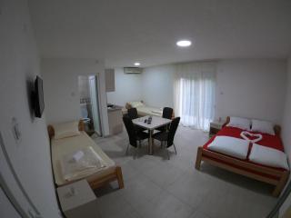 Ivy Love Apartmani - 9