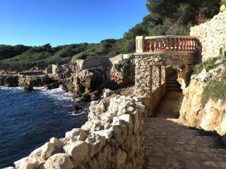 Appartement 2 pièces au cœur du Cap d'Antibes - 1