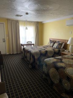 Lake Front Hotel - Cooperstown - 1