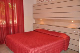 Hotel Bristol - Tirrenia - 1