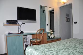 Hotel Bristol - Tirrenia - 4