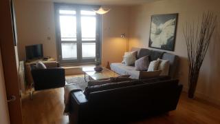 Sky Night Serviced Apartments - Cardiff - 7