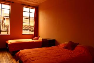 Check Inn Bed and Breakfast - Cuenca - 4
