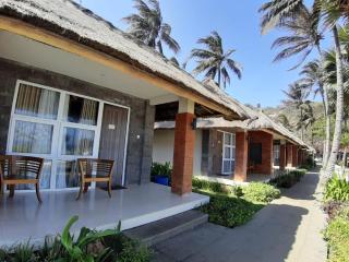 Queen of the South Beach Resort - Yogyakarta - 7