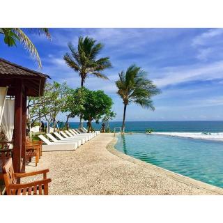 Queen of the South Beach Resort - Yogyakarta - 0