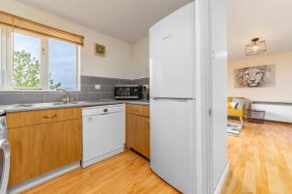 Suites by Rehoboth - 23 Thames View - Upper - Woolwich - 3