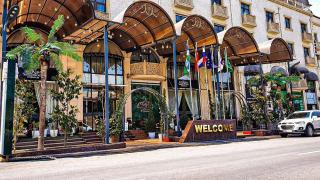 Hotel Arhan Palace - 0