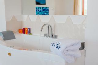 Eden Suite - Sorrento - 9