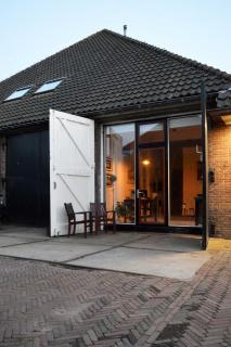 Studio Blank - a night in the gallery - Den Oever - 2