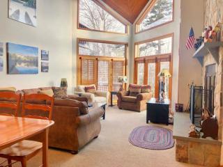 C6 Beautiful views from this Crawford Ridge Townhome a short walk from the slopes - 4