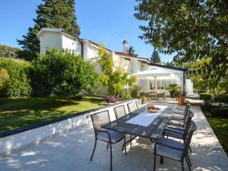 Villa Bloom Garden - Rupići - 0