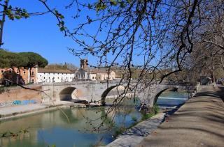 4BNB - Tiberina Spacious Apartment - 3