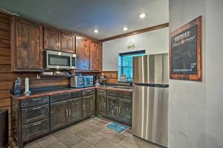 Charming Quitman Cabin Less Than 2 Miles to Lake Fork - Quitman - 2