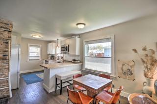 Luxe Glacier Getaway Walk to Downtown Kalispell! - Kalispell - 4
