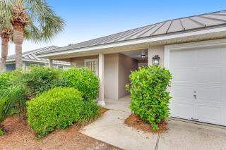 5 Bed 2 Bath Vacation home in Destin - Destin - 8